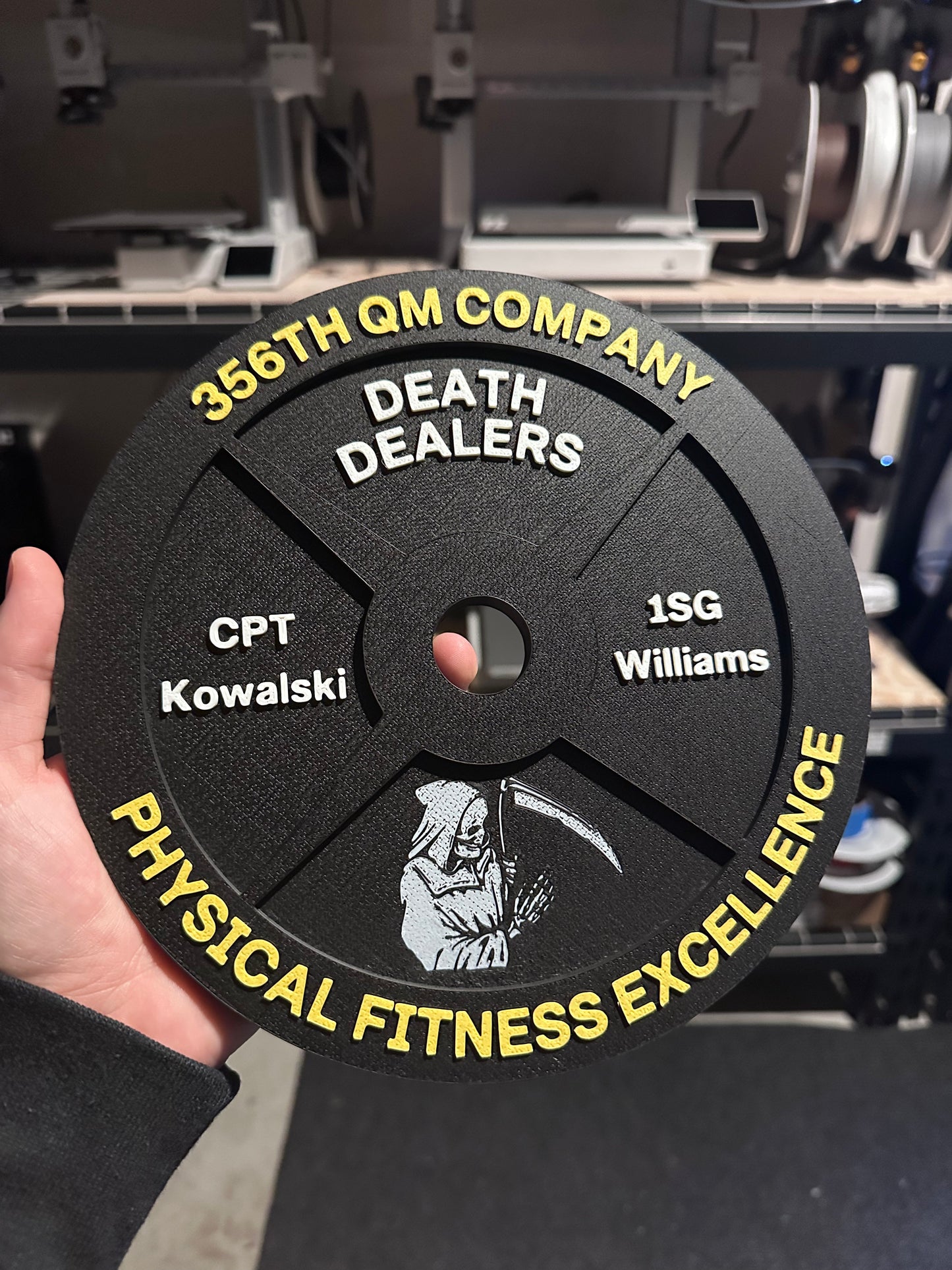 Custom Weight Plate Trophy – Personalized 3D Printed Award