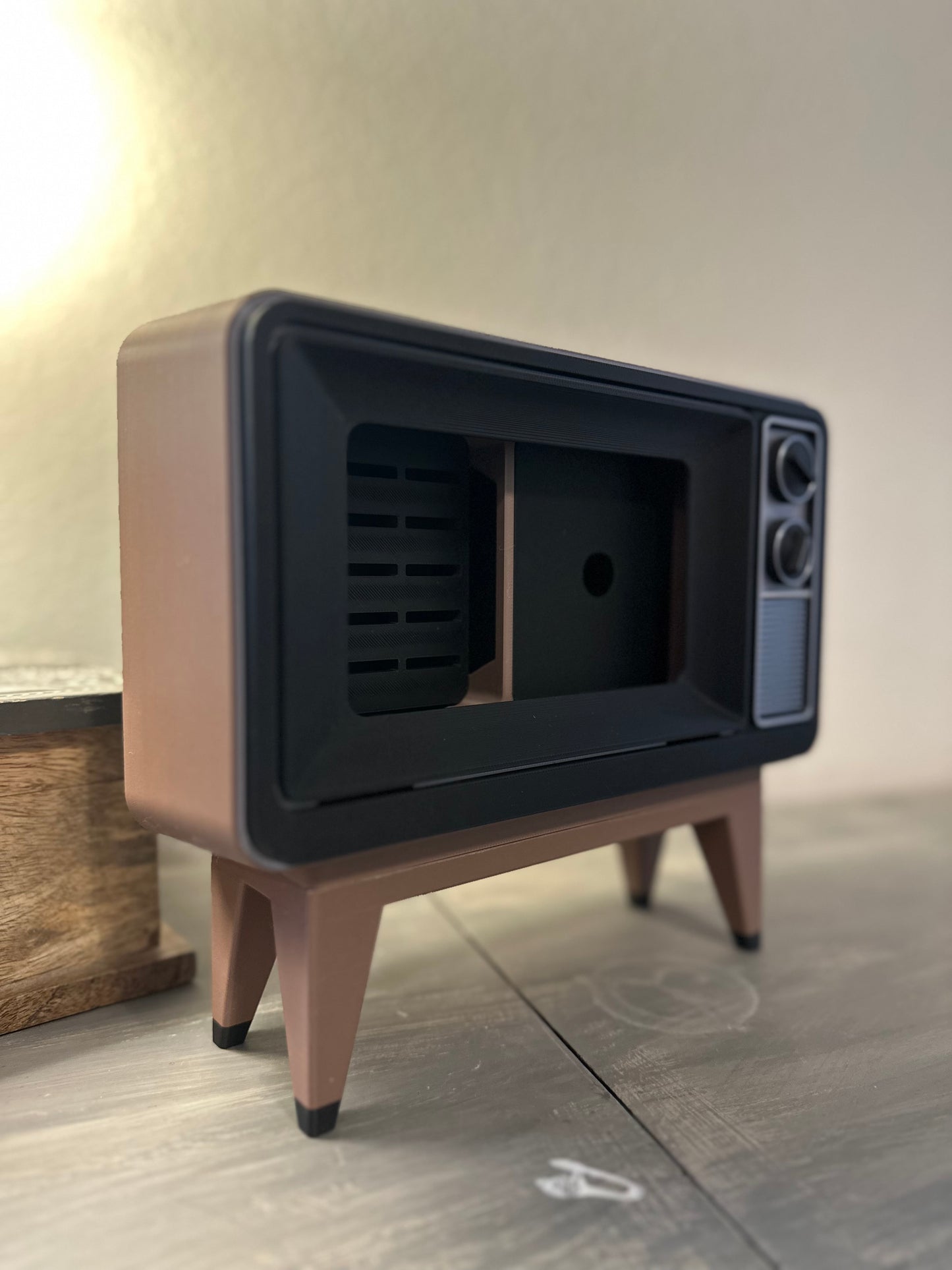 Retro TV Nintendo Switch Dock: 3D Printed Console Stand with Game Drawer