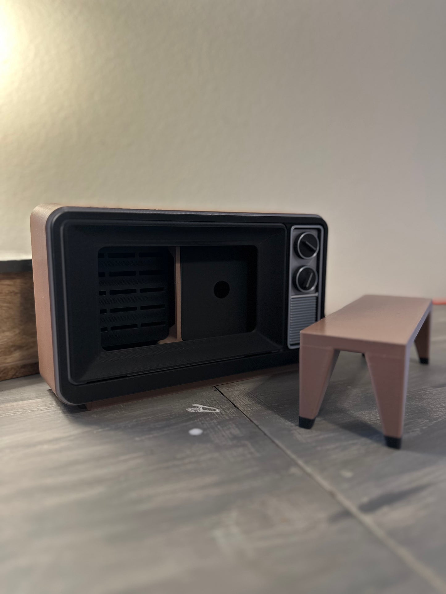 Retro TV Nintendo Switch Dock: 3D Printed Console Stand with Game Drawer